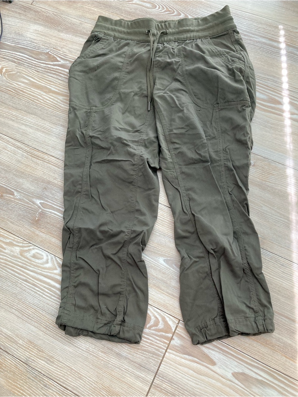 The North Face Aphrodite 2.0 Capris Olive Size S/P